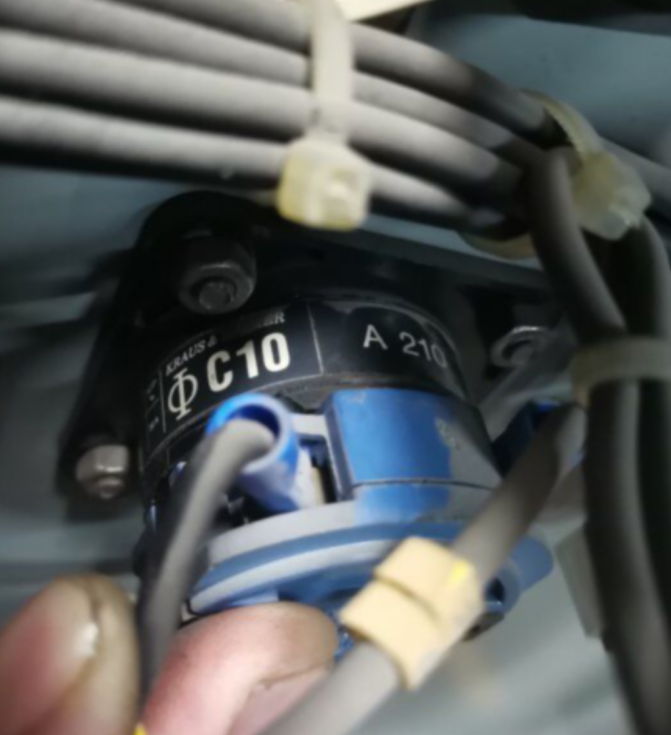 德國SCHADSinTec變送器10A-50T120